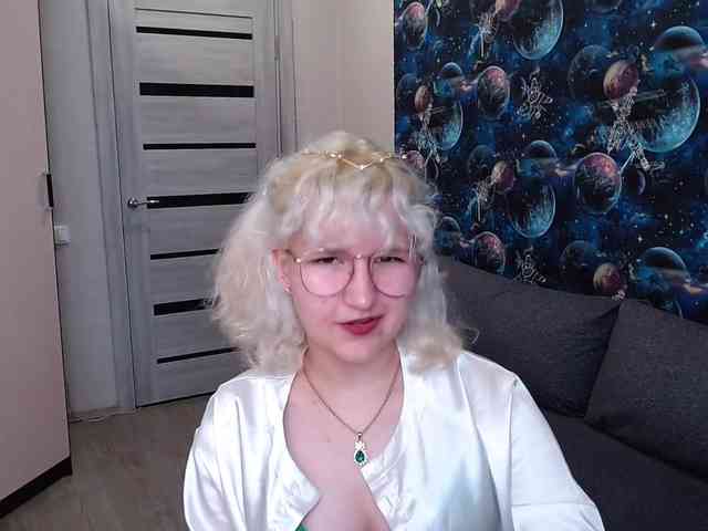 ElizabethWooler webcam