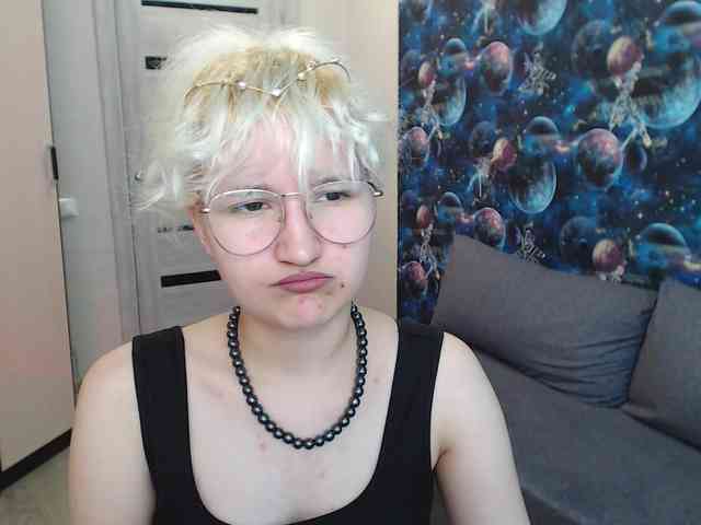 ElizabethWooler webcam