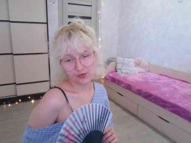 ElizabethWooler webcam