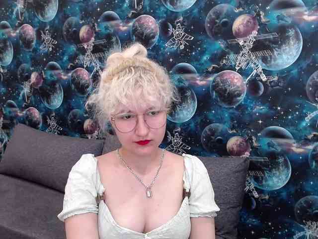 ElizabethWooler webcam