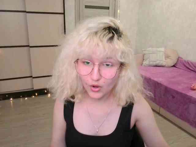 ElizabethWooler webcam
