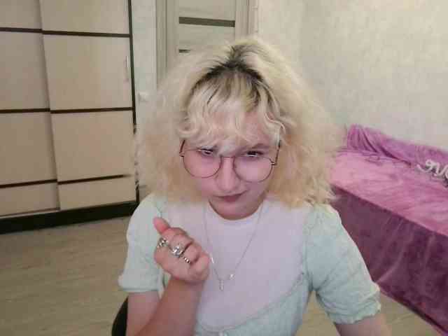 ElizabethWooler webcam
