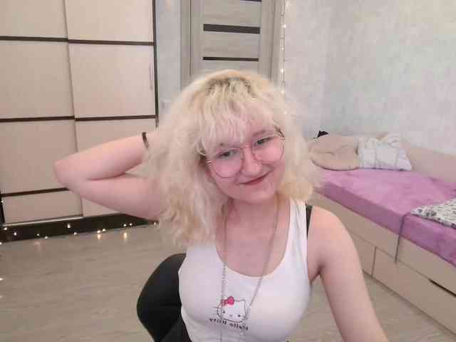 ElizabethWooler Live Webcam on BongaCams ElizabethWooler Live Webcam on BongaCams
