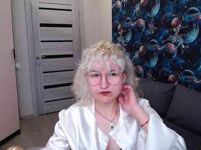 ElizabethWooler webcam