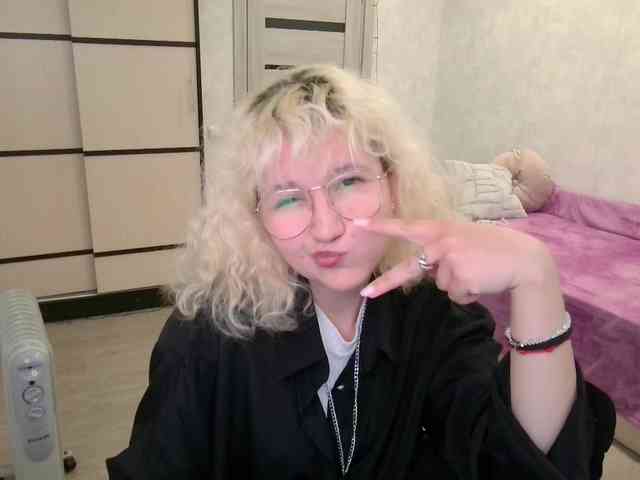 ElizabethWooler webcam