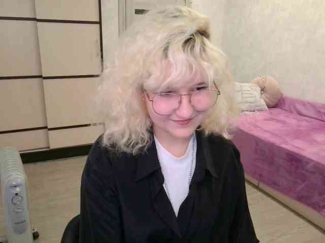ElizabethWooler webcam