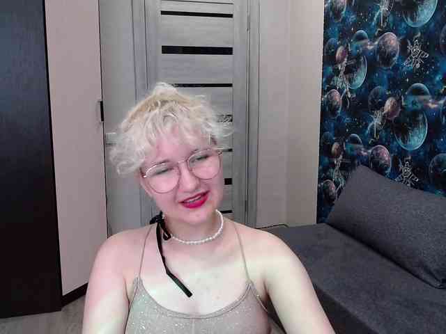 ElizabethWooler webcam