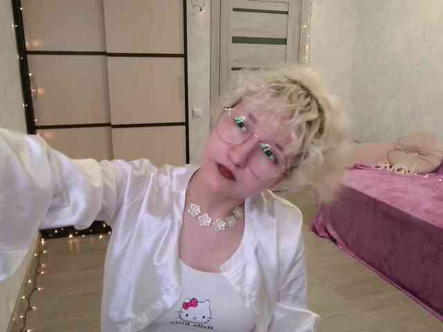 ElizabethWooler webcam