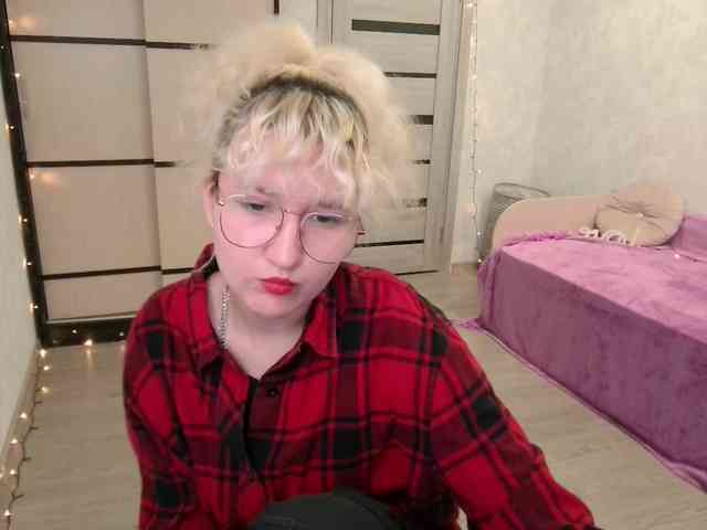 ElizabethWooler webcam