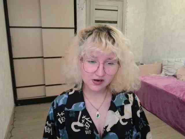 ElizabethWooler webcam