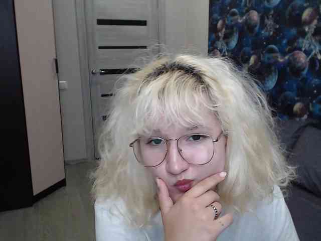 ElizabethWooler webcam