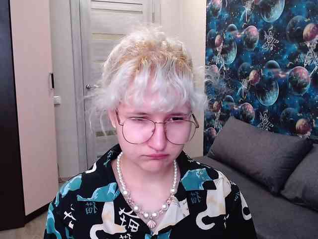ElizabethWooler webcam