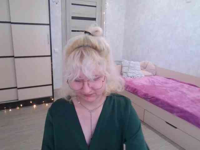 ElizabethWooler webcam