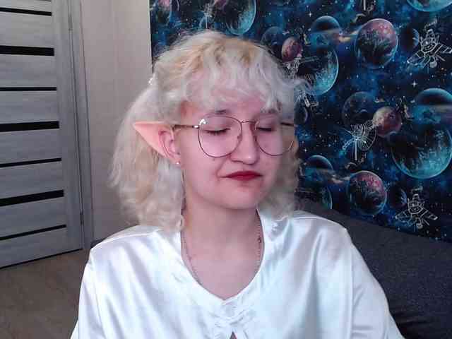 ElizabethWooler webcam