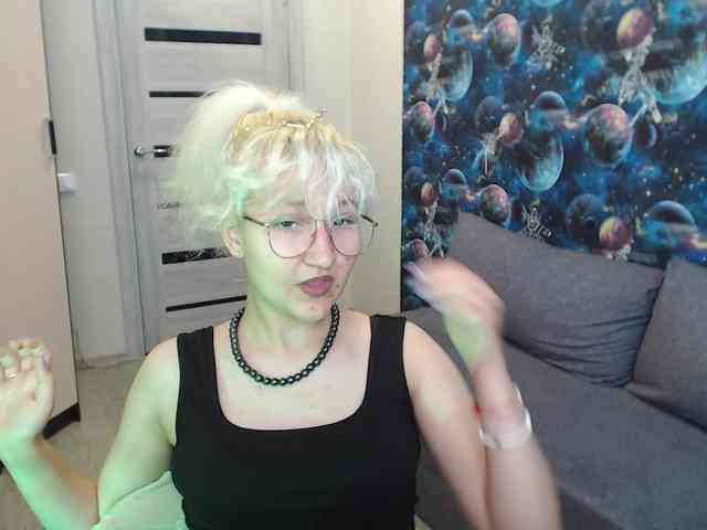 ElizabethWooler webcam