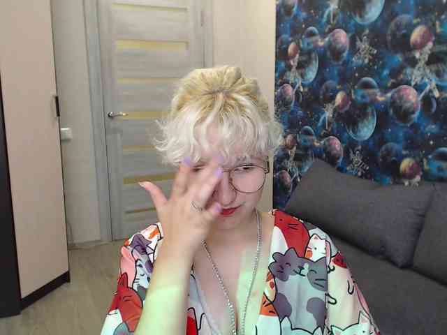 ElizabethWooler webcam