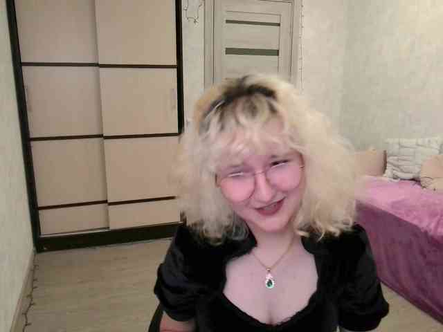 ElizabethWooler webcam