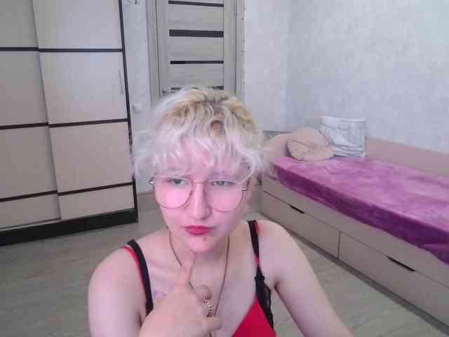 ElizabethWooler webcam