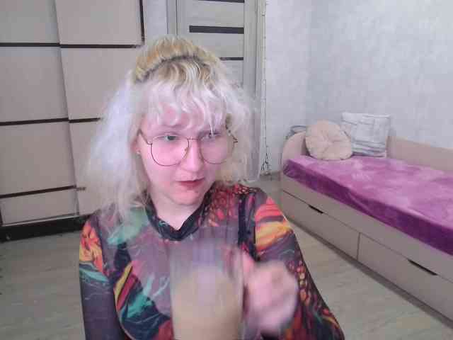 ElizabethWooler webcam