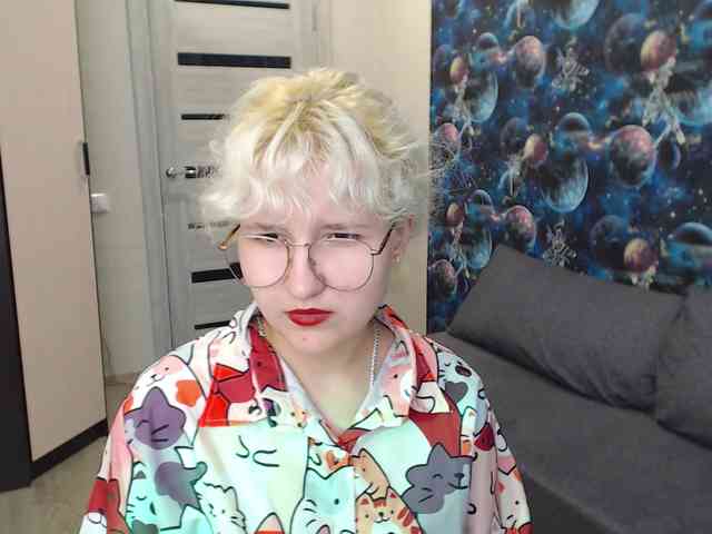 ElizabethWooler webcam