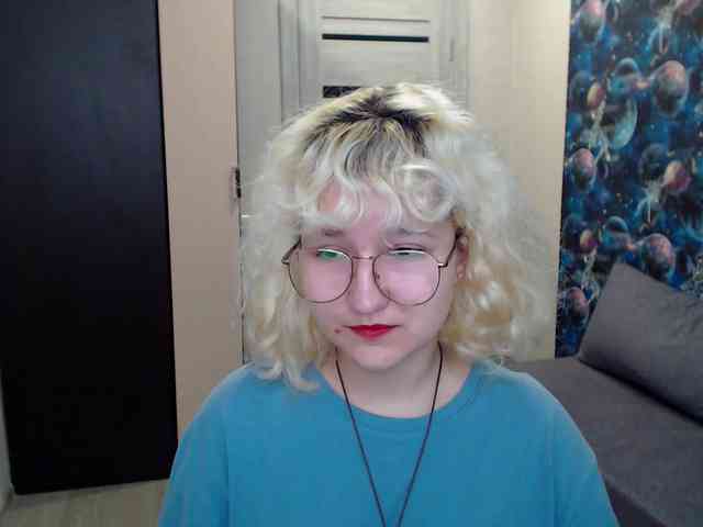 ElizabethWooler webcam