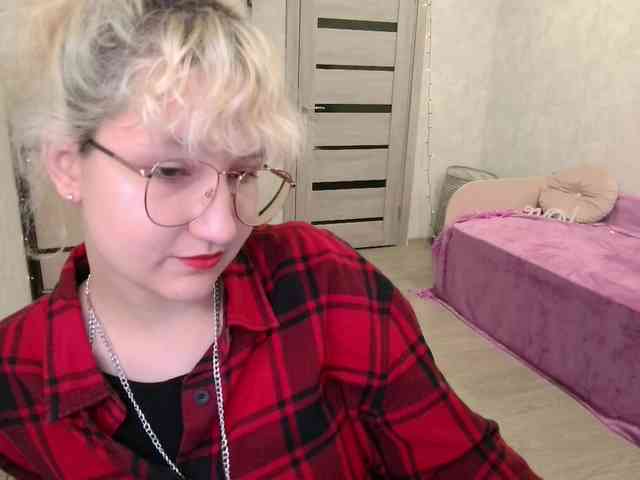 ElizabethWooler webcam