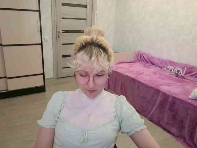ElizabethWooler webcam