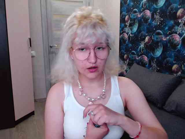 ElizabethWooler webcam