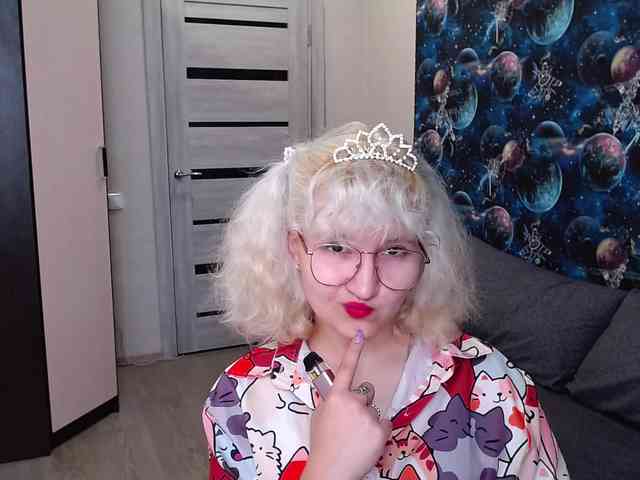 ElizabethWooler webcam