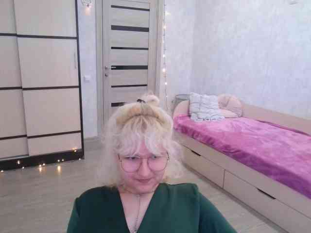 ElizabethWooler webcam