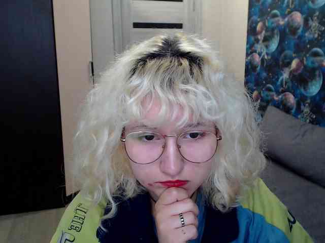 ElizabethWooler webcam