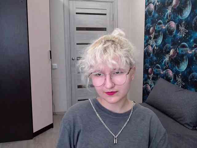 ElizabethWooler webcam