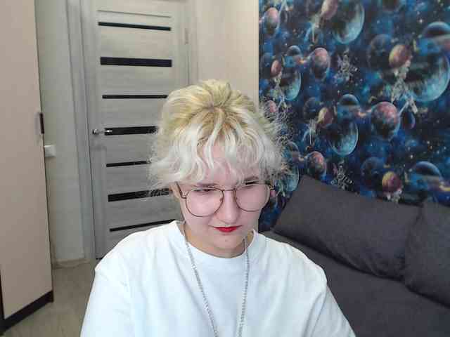 ElizabethWooler webcam