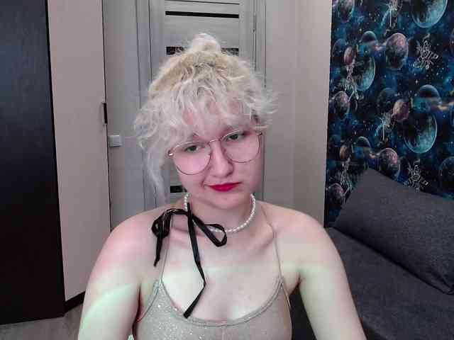 ElizabethWooler webcam