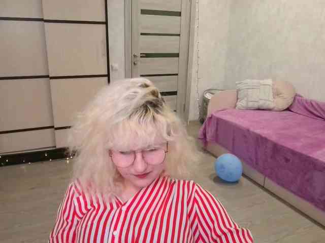 ElizabethWooler webcam