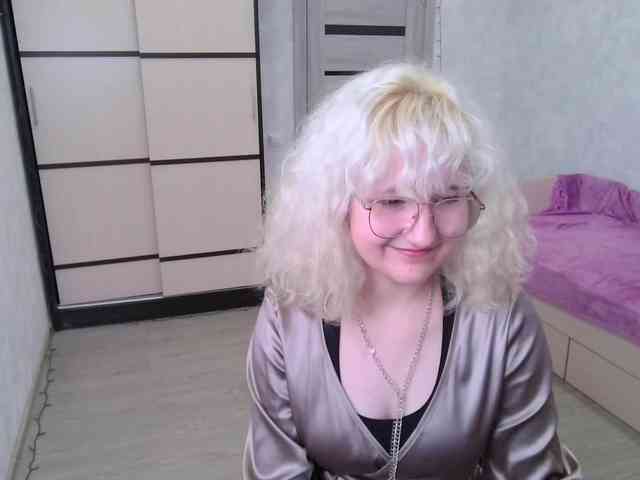 ElizabethWooler webcam