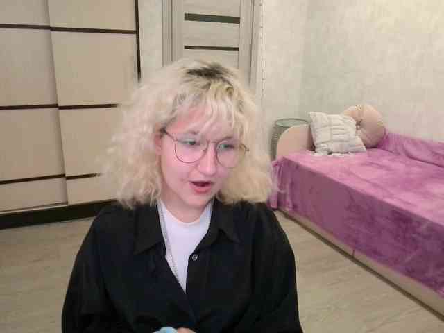 ElizabethWooler webcam