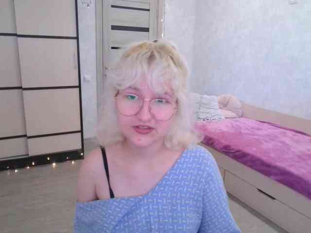 ElizabethWooler webcam
