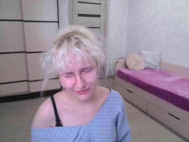 ElizabethWooler webcam