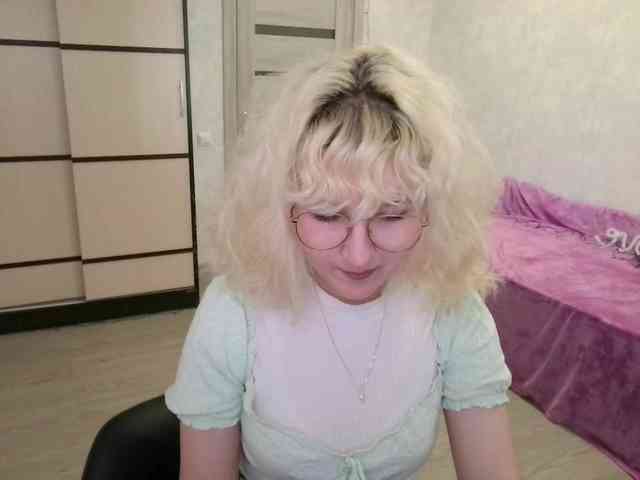 ElizabethWooler webcam