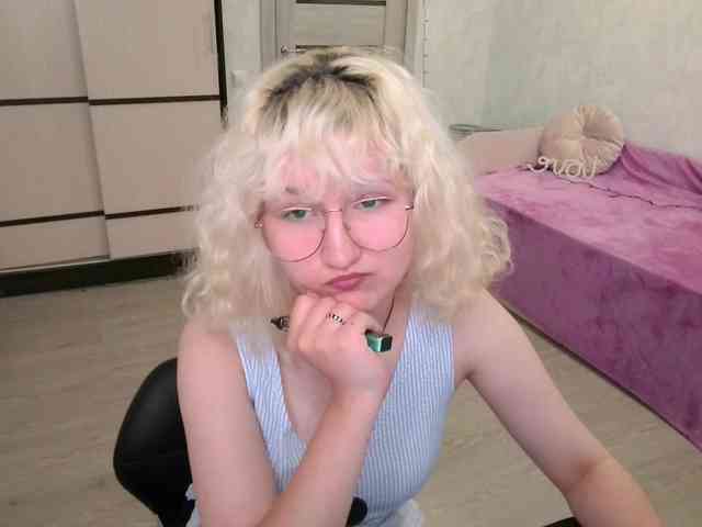 ElizabethWooler webcam