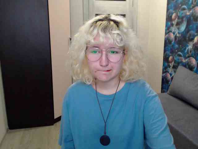 ElizabethWooler webcam
