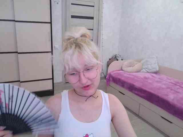ElizabethWooler webcam