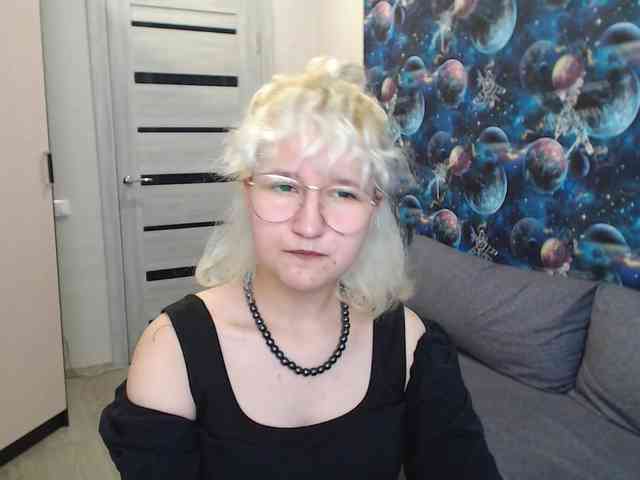 ElizabethWooler webcam