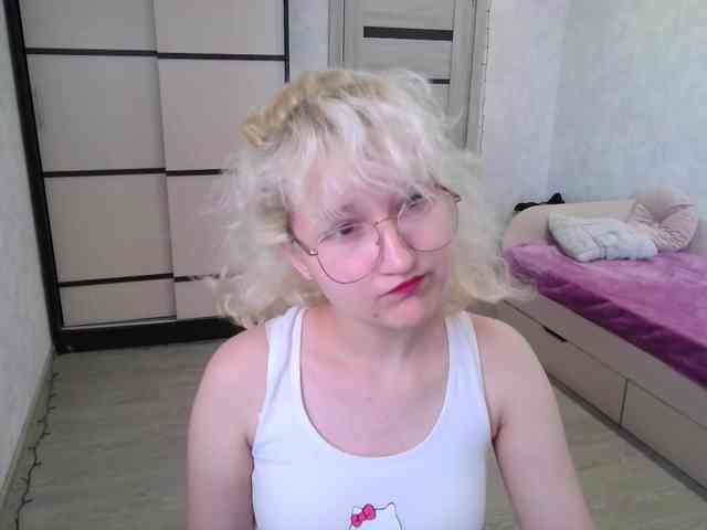 ElizabethWooler Live Webcam on BongaCams ElizabethWooler Live Webcam on BongaCams