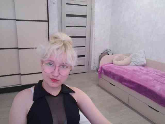 ElizabethWooler webcam