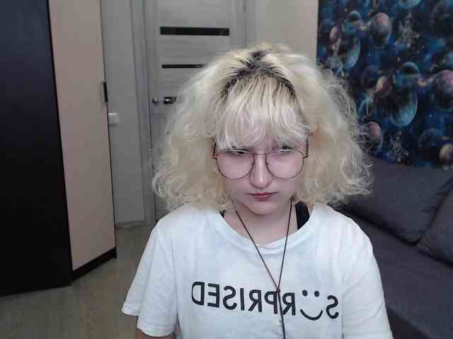 ElizabethWooler webcam