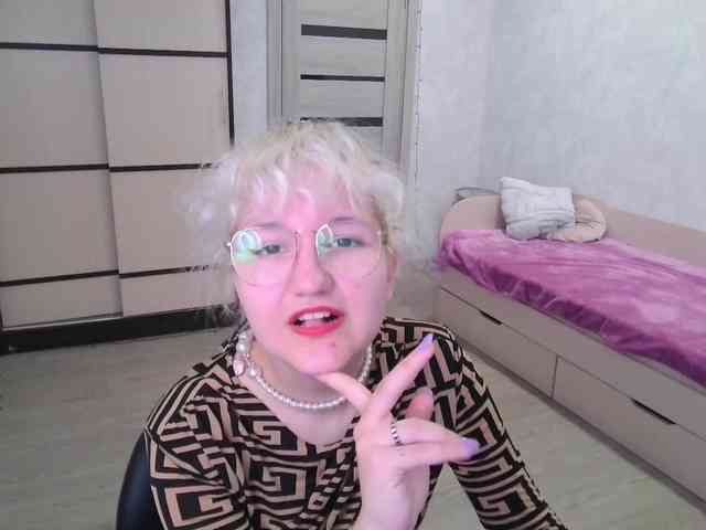 ElizabethWooler webcam