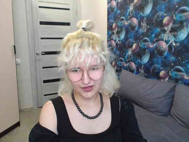 ElizabethWooler webcam