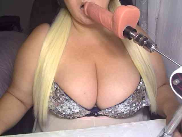AlissaBecker webcam